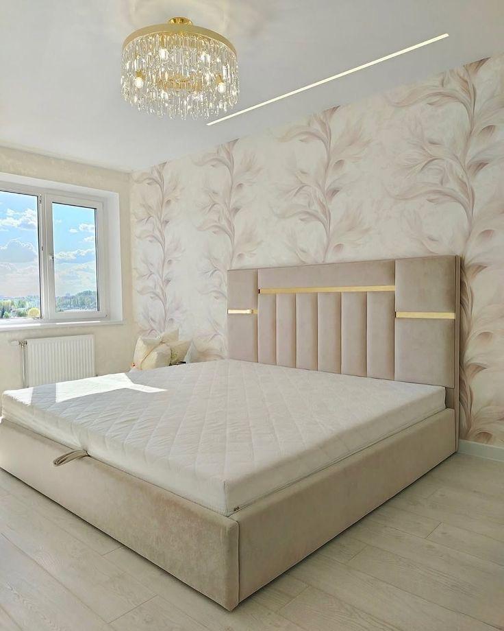 Luxury Bedroom Bed Frame with LED Backlight